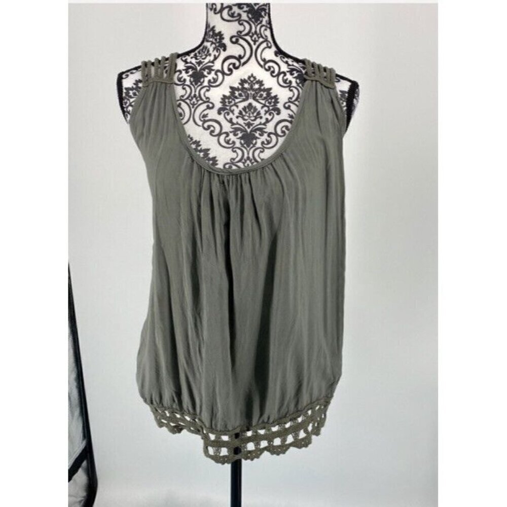 Italian made crochet trim cutout back tank. Olive. Summer Light. One Size - Picture 2 of 7